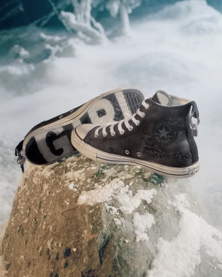 Brat обувь: коллаборация Converse и Charli XCX