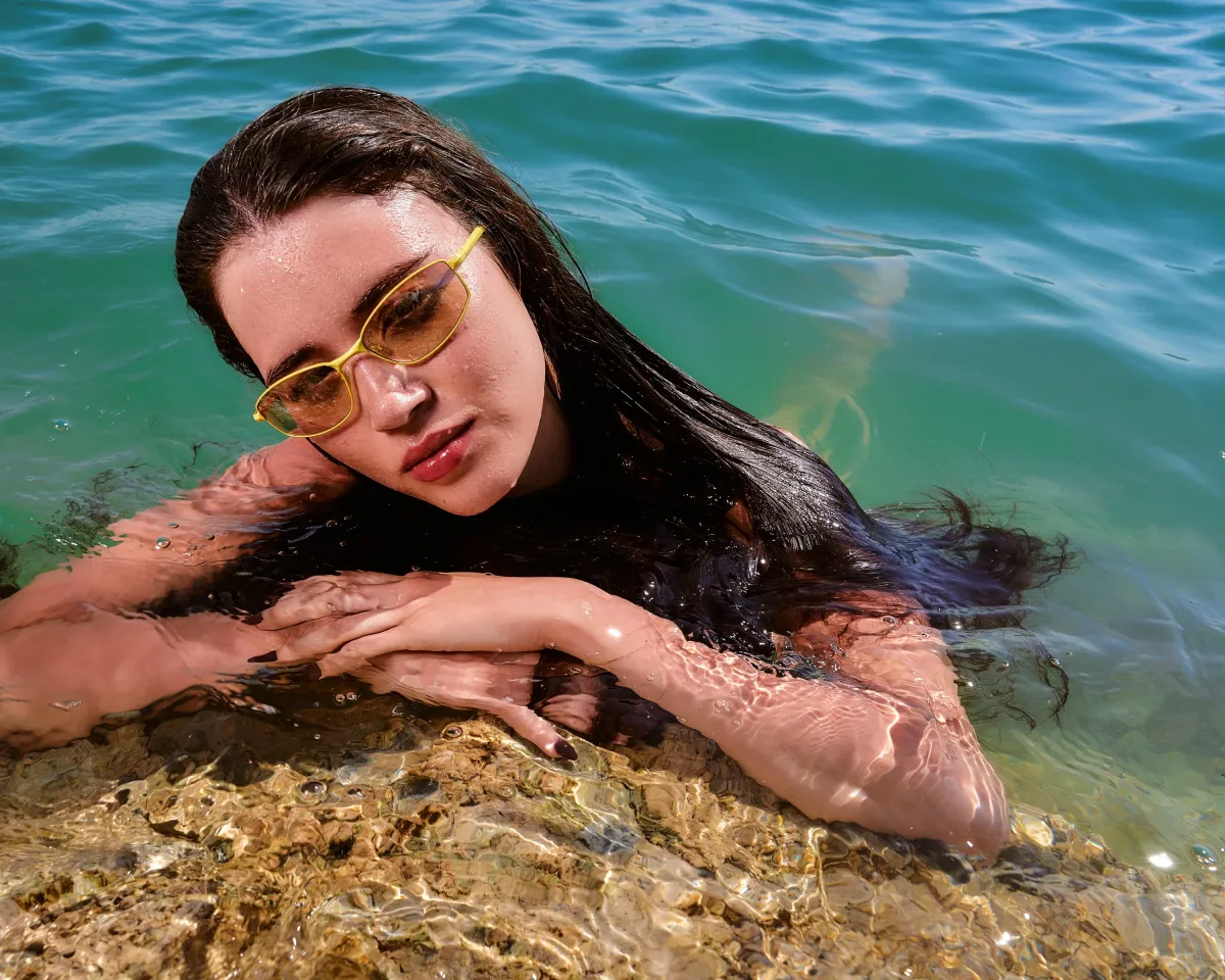 Tatler Editorial: под знойным солнцем Капчагая