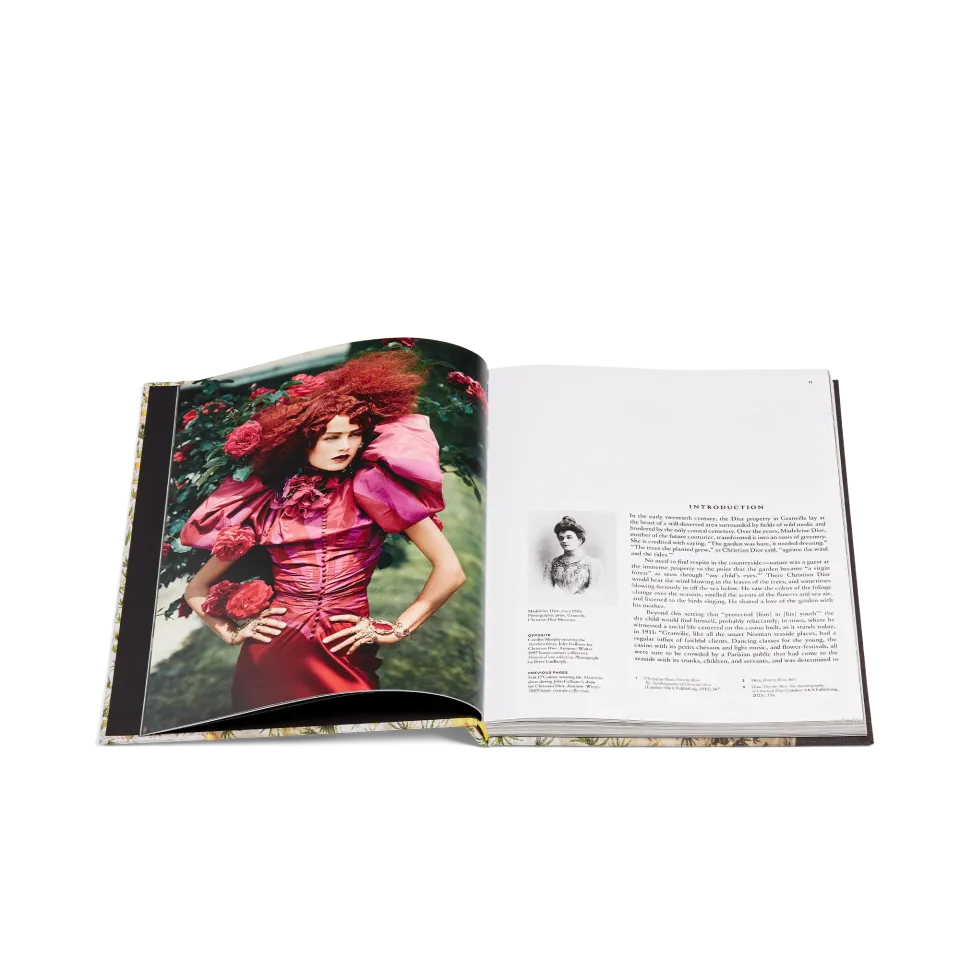 Сады, цветы и растения: выставка Dior, Jardins Enchanteurs