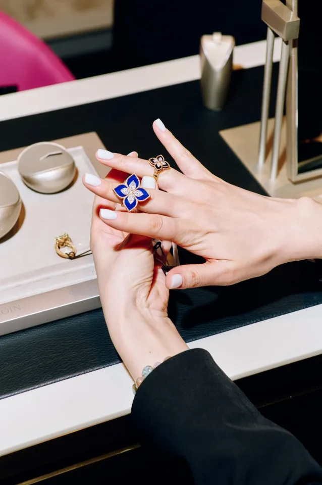 Открытие обновленного корнера Roberto Coin в Saks Fifth Avenue Almaty