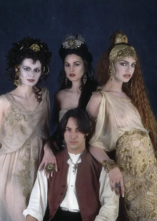 «Это кожа убийцы, Белла»: стиль в вампирском кино