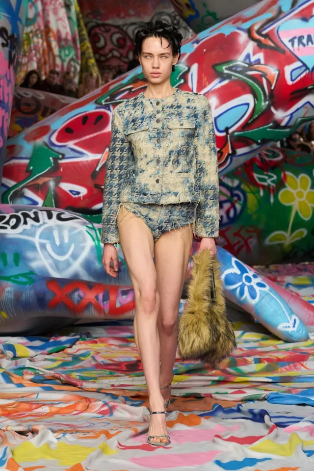 Милан сән апталығының екінші күні қалай өтті?