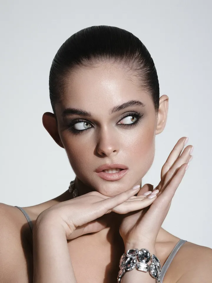 Tatler Lens: макияж королевы выпускного бала