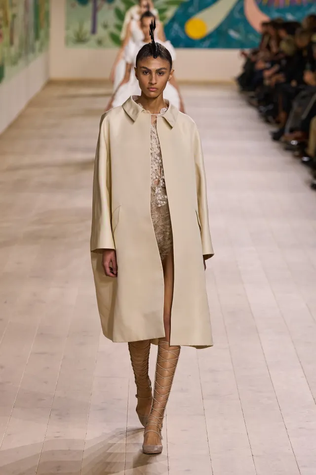 Как прошел первый день Недели высокой моды в Париже