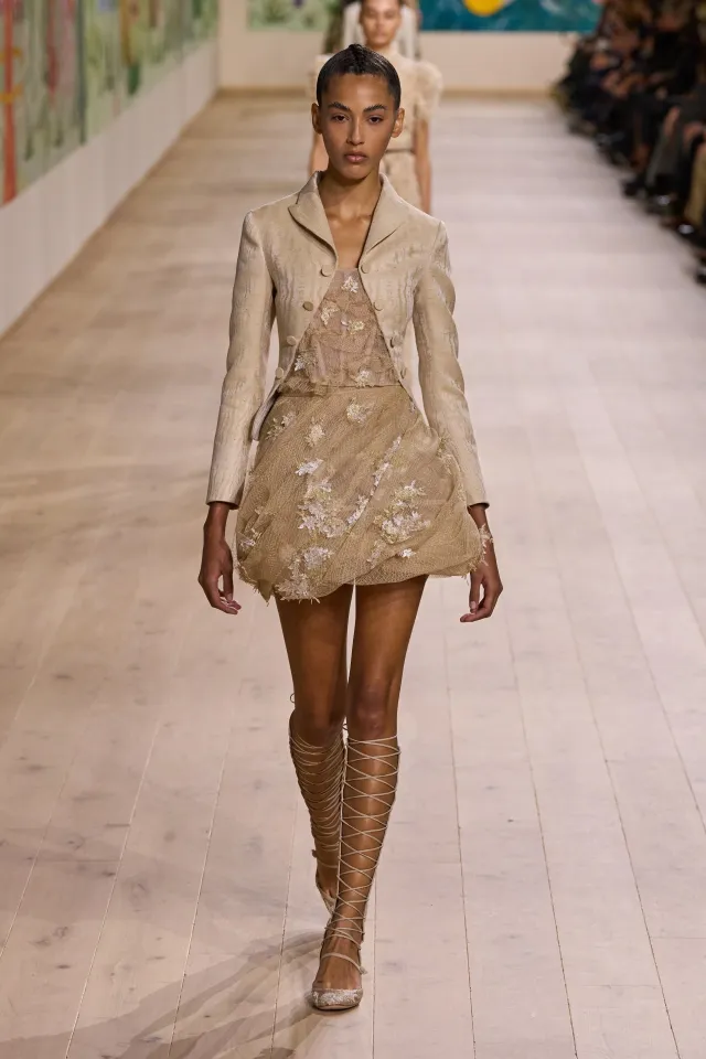 Как прошел первый день Недели высокой моды в Париже