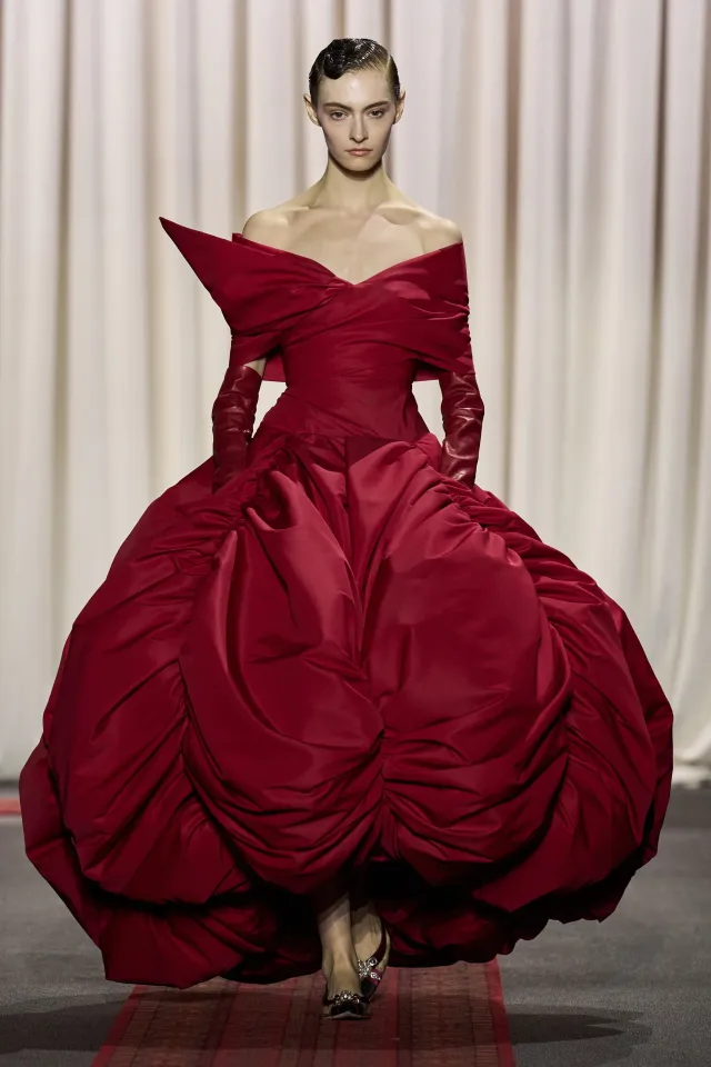Giambattista Valli Haute Couture Spring Summer 2025