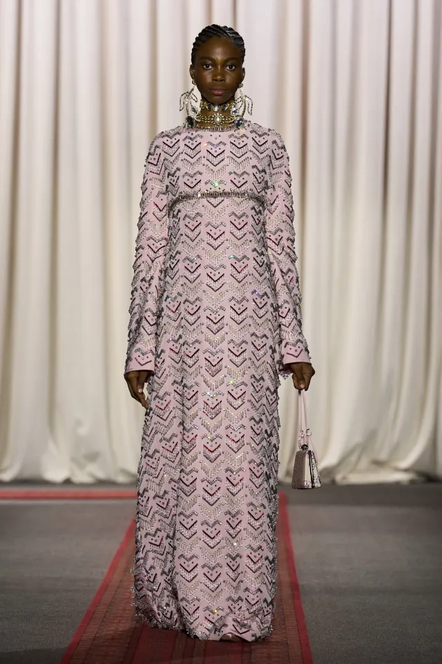 Как прошел первый день Недели высокой моды в Париже