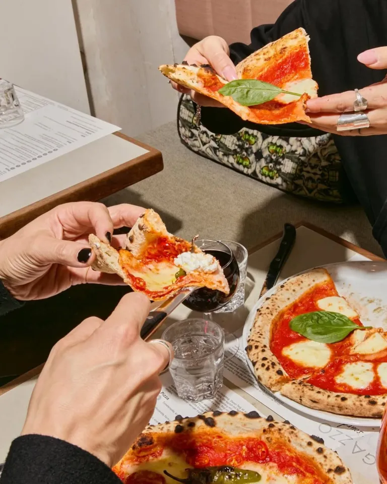 Вкуснейший шницель и ретроавтомобили: Tatler-Гид по Берлину