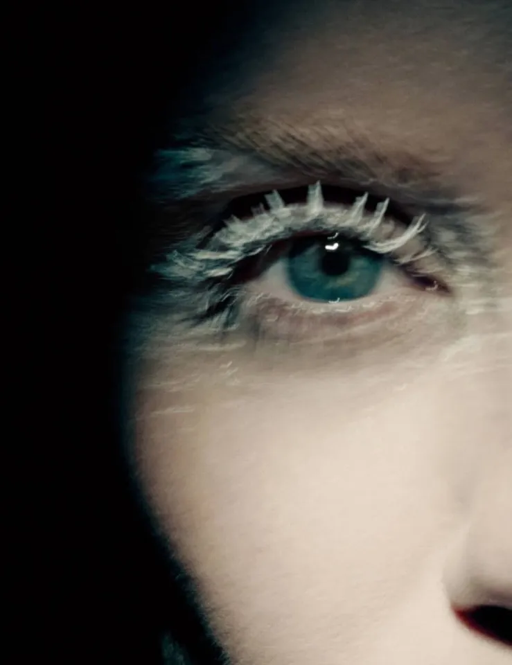 Конец анонимности: Майли Сайрус – новое лицо Maison Margiela