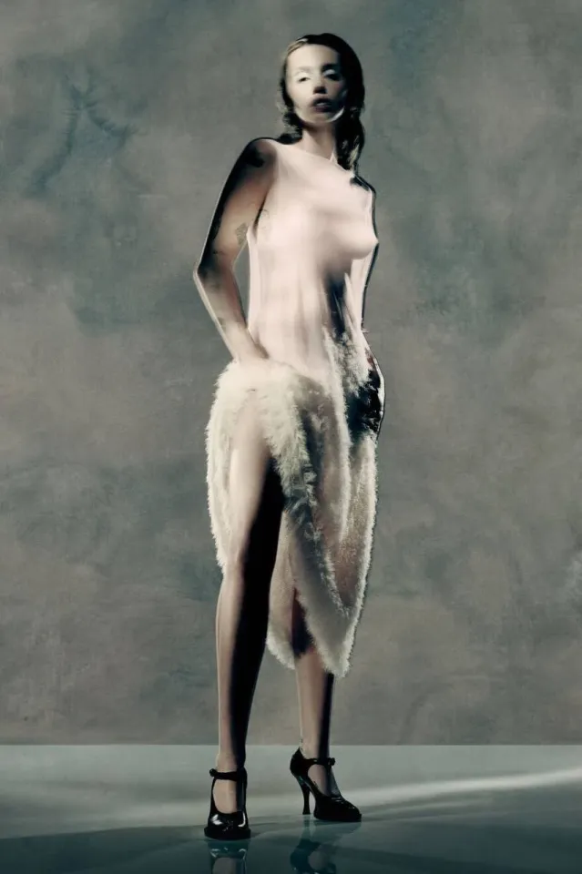 Конец анонимности: Майли Сайрус – новое лицо Maison Margiela