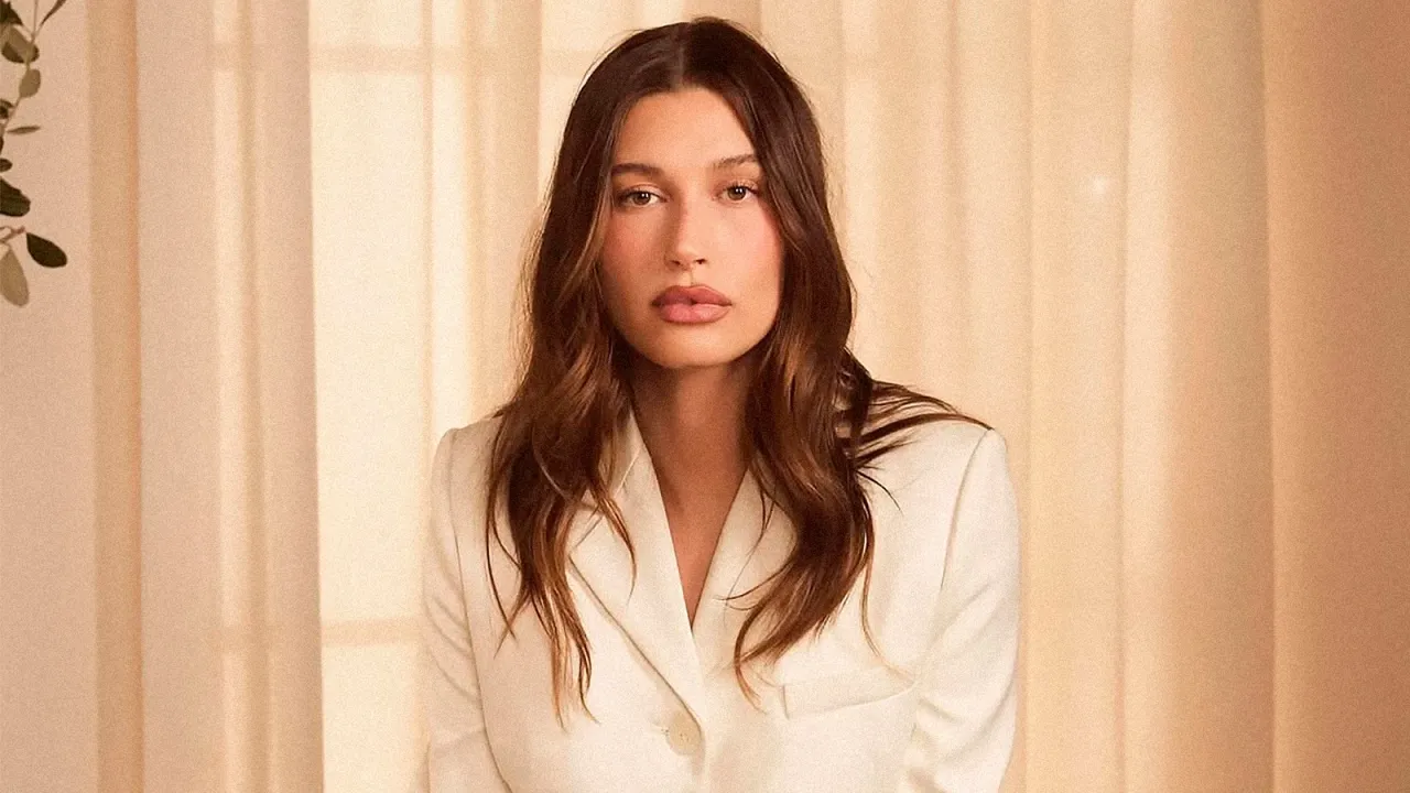 Instagram @haileybieber