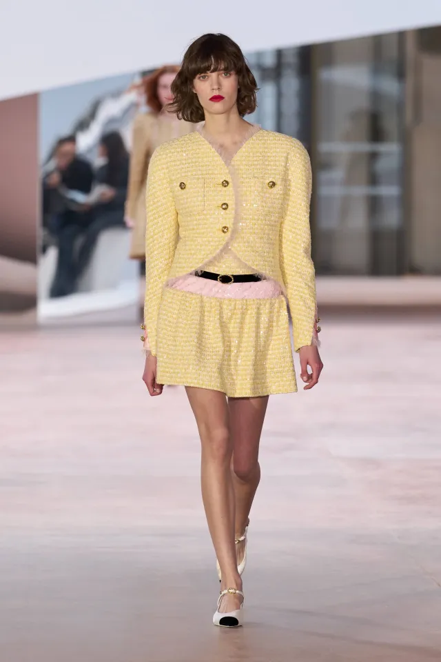 110 лет высокой моды: кутюрная коллекция Chanel весна 2025