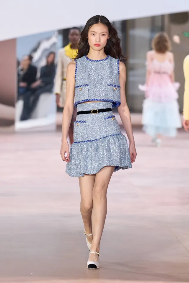 110 лет высокой моды: кутюрная коллекция Chanel весна 2025