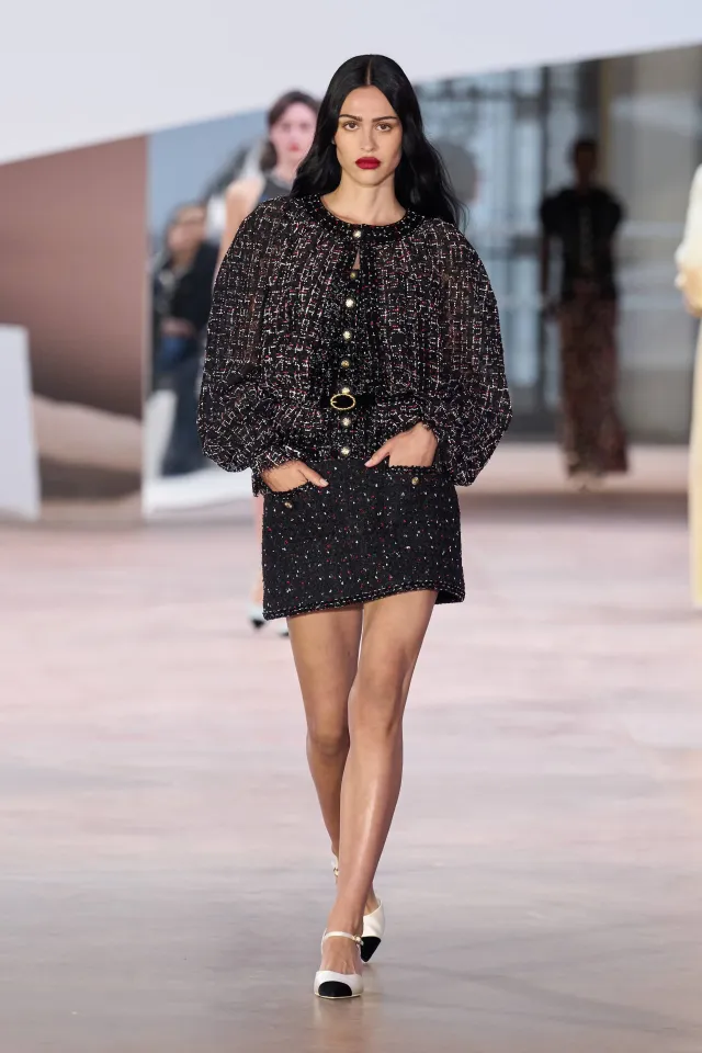 110 лет высокой моды: кутюрная коллекция Chanel весна 2025