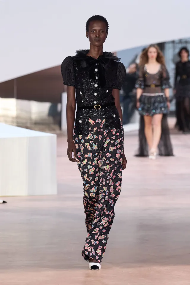 110 лет высокой моды: кутюрная коллекция Chanel весна 2025