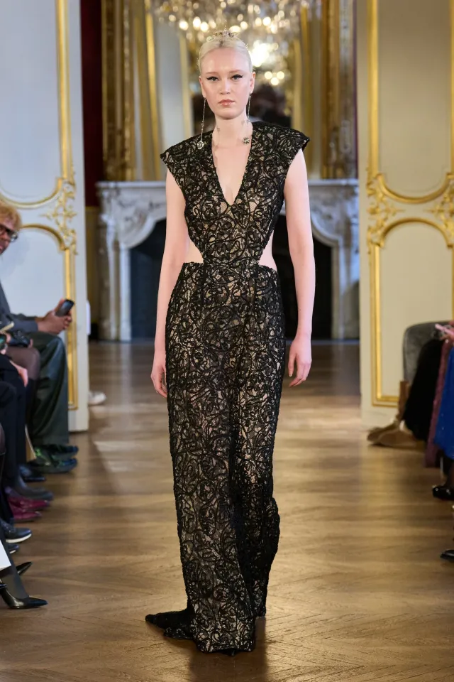 TAMYR: Коллекция Inclover весна-лето 2025 в Париже