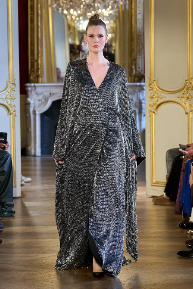 TAMYR: Коллекция Inclover весна-лето 2025 в Париже