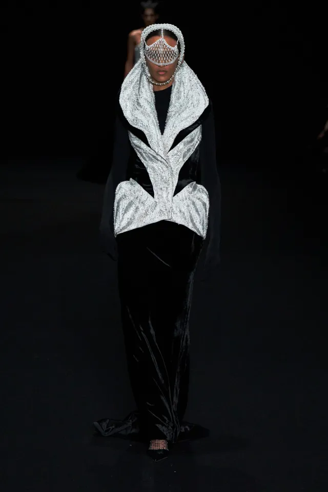 Как прошел третий день Недели высокой моды в Париже