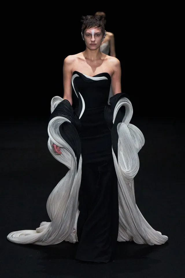 Как прошел третий день Недели высокой моды в Париже