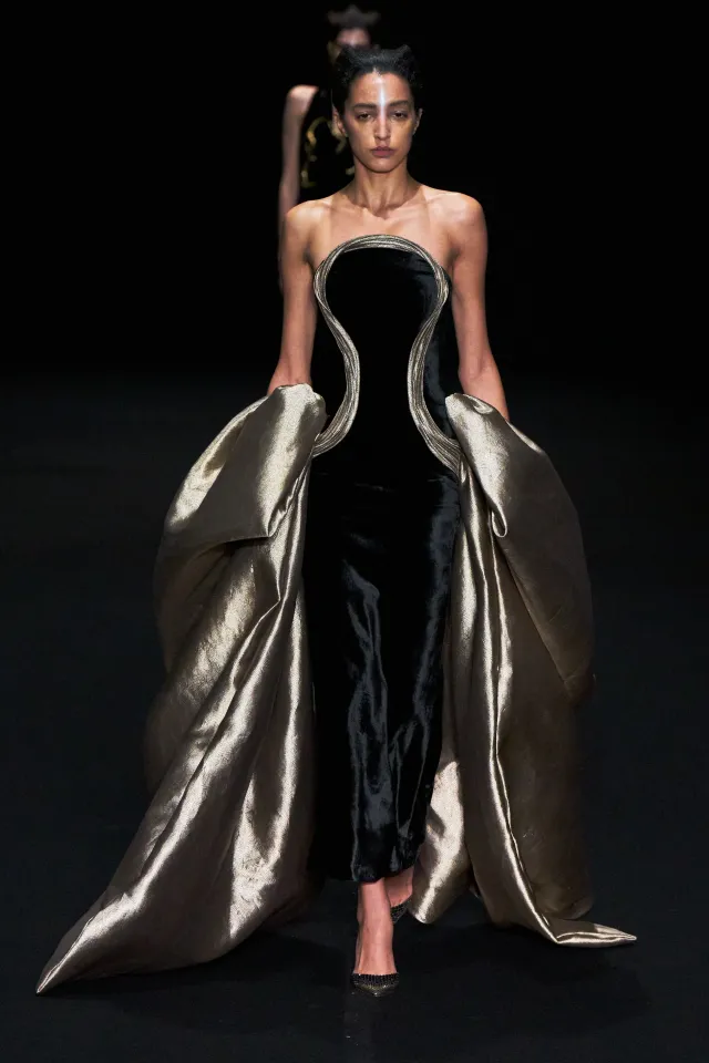 Как прошел третий день Недели высокой моды в Париже