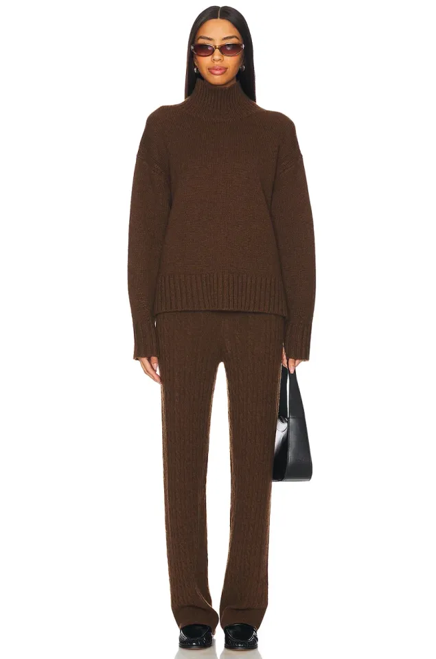 Pantone бойынша 2025 жылдың түсі: Mocha Mousse – жайлылық пен сәннің жаңа символы