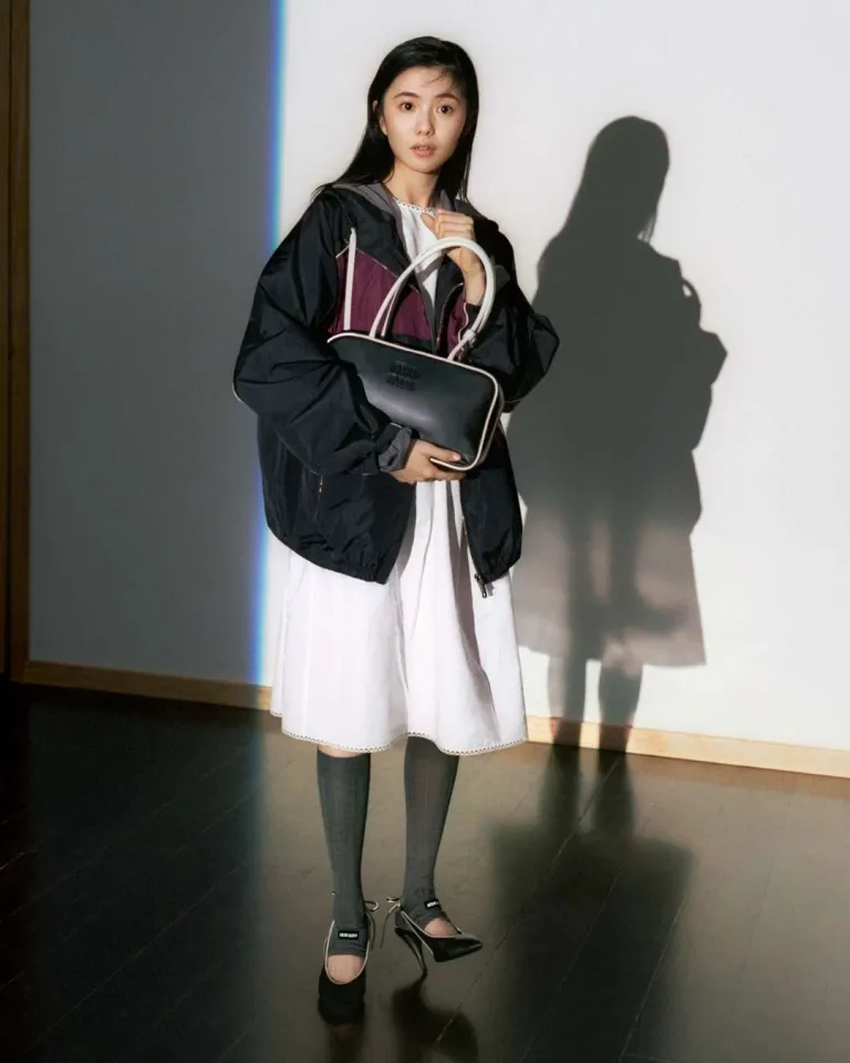 Чистота и наив: рекламная кампания Miu Miu весна-лето 2025