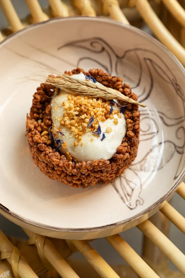 Yurta Boutique Hotel & Restaurant