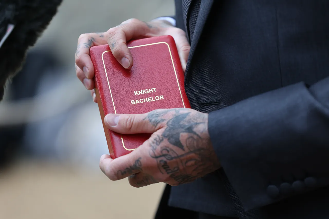 Дэвид Бекхэм рыцарь атанды