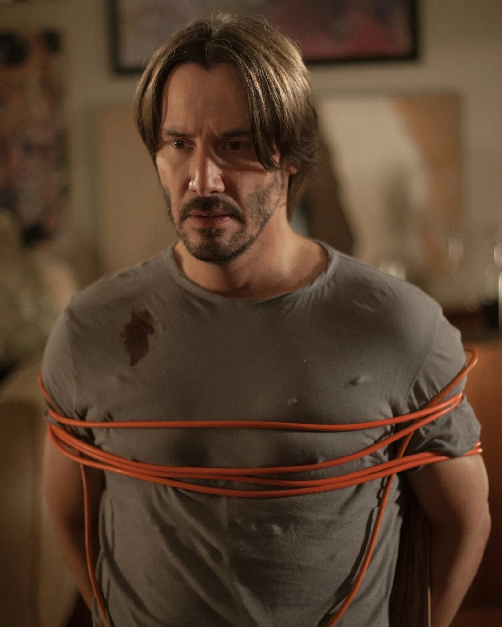 Киану Ривз, кадр из фильма  «Кто там» | Black Bear