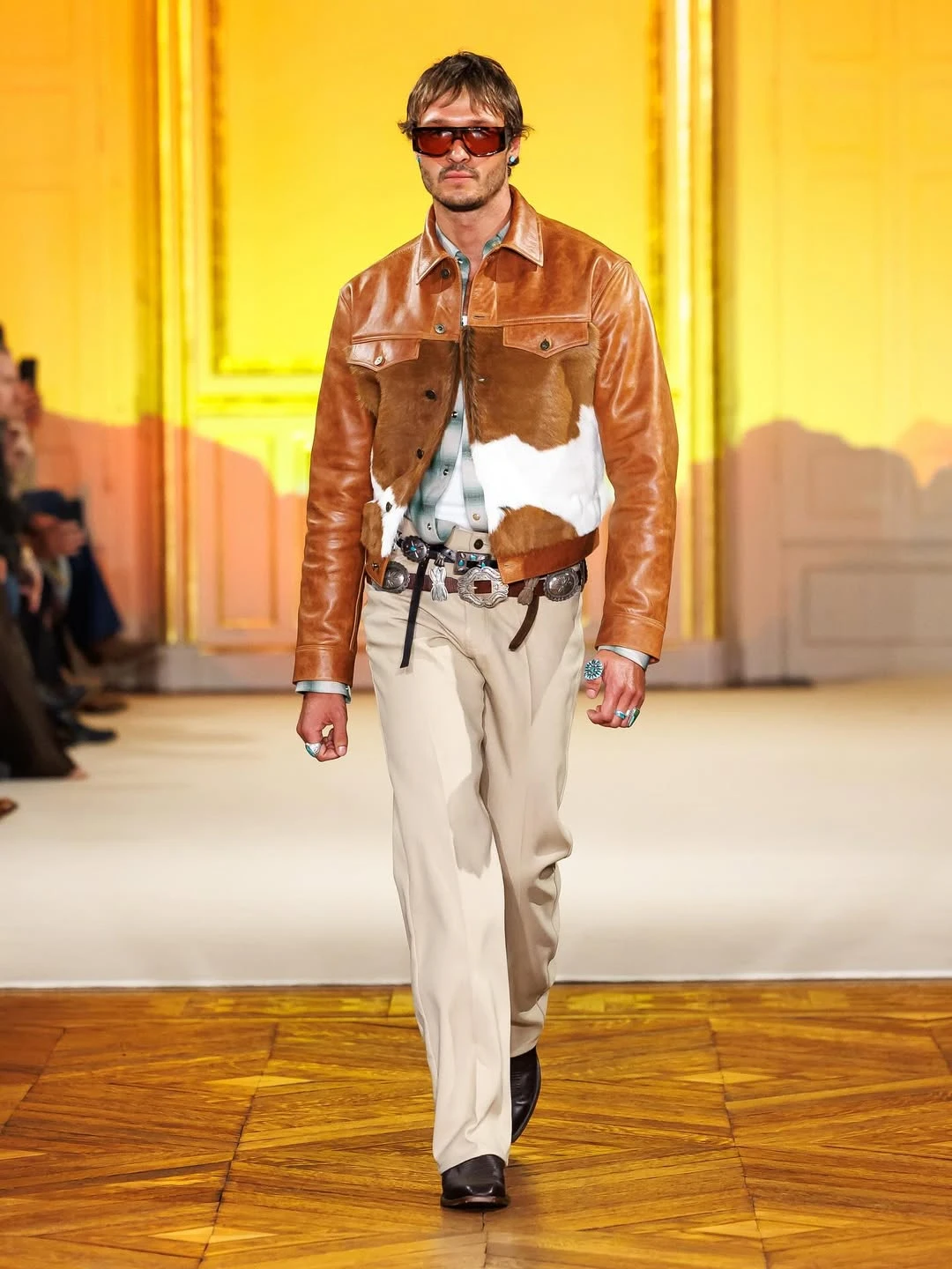 Парижді бағындырған ковбой: Post Malone-ның Austin Post топтамасы