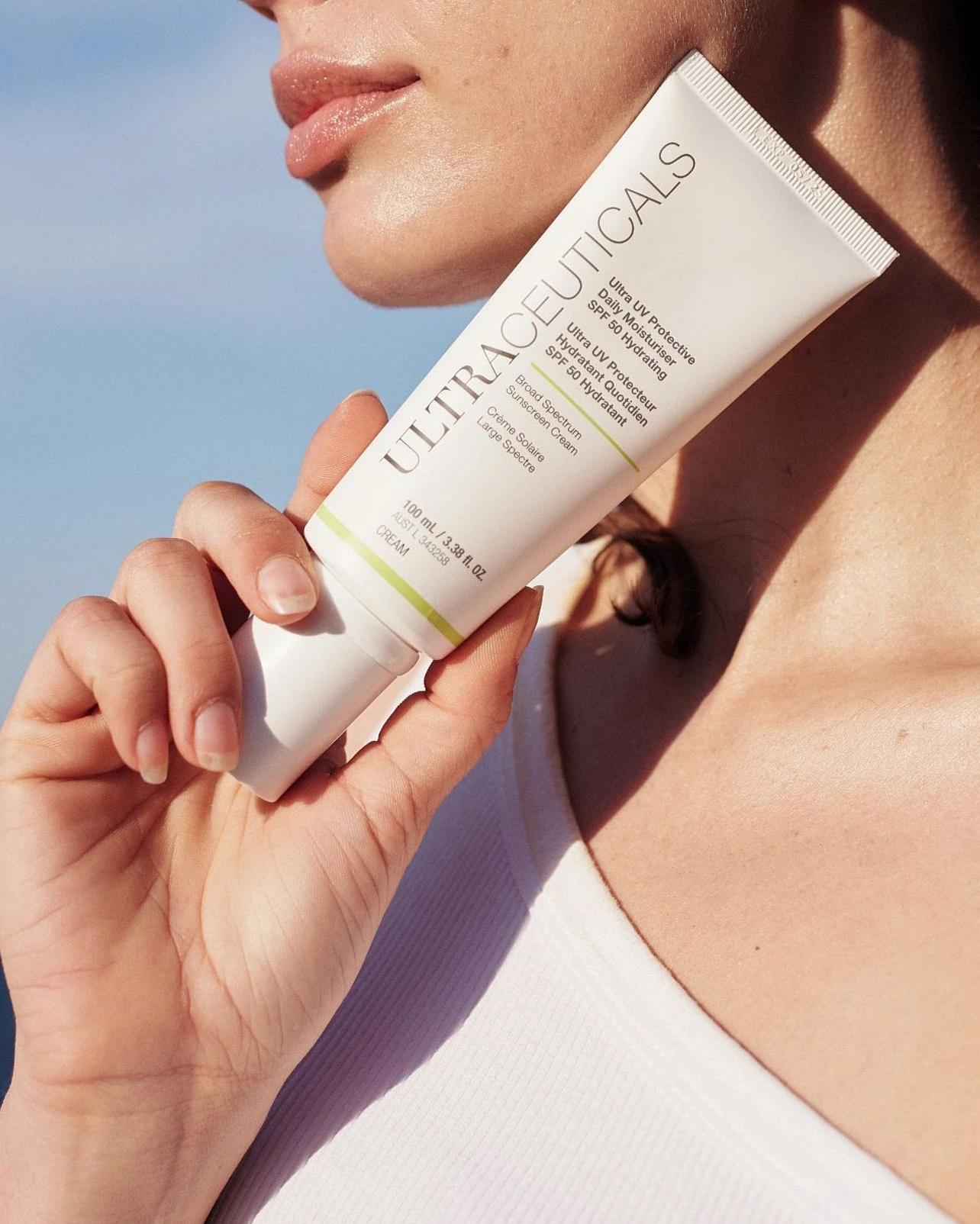 Защитный увлажняющий крем SPF 30 с эффектом глубокой гидратации Ultraceuticals Mivis Ultra UV Protective Daily Moisturiser Hydrating | Ultraceuticals