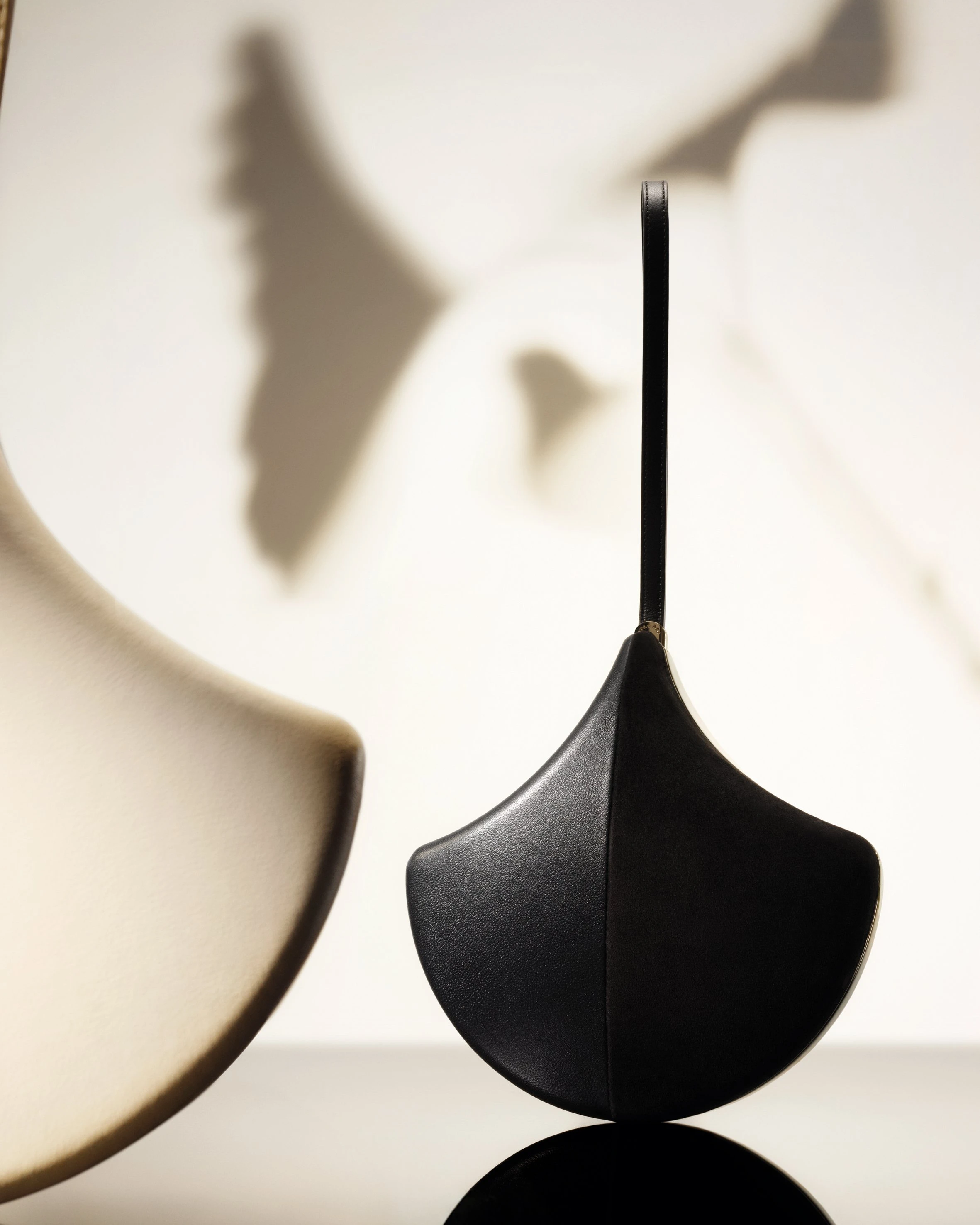 Интервью с креативным директором аксессуаров в Bvlgari – Мэри Катранзу