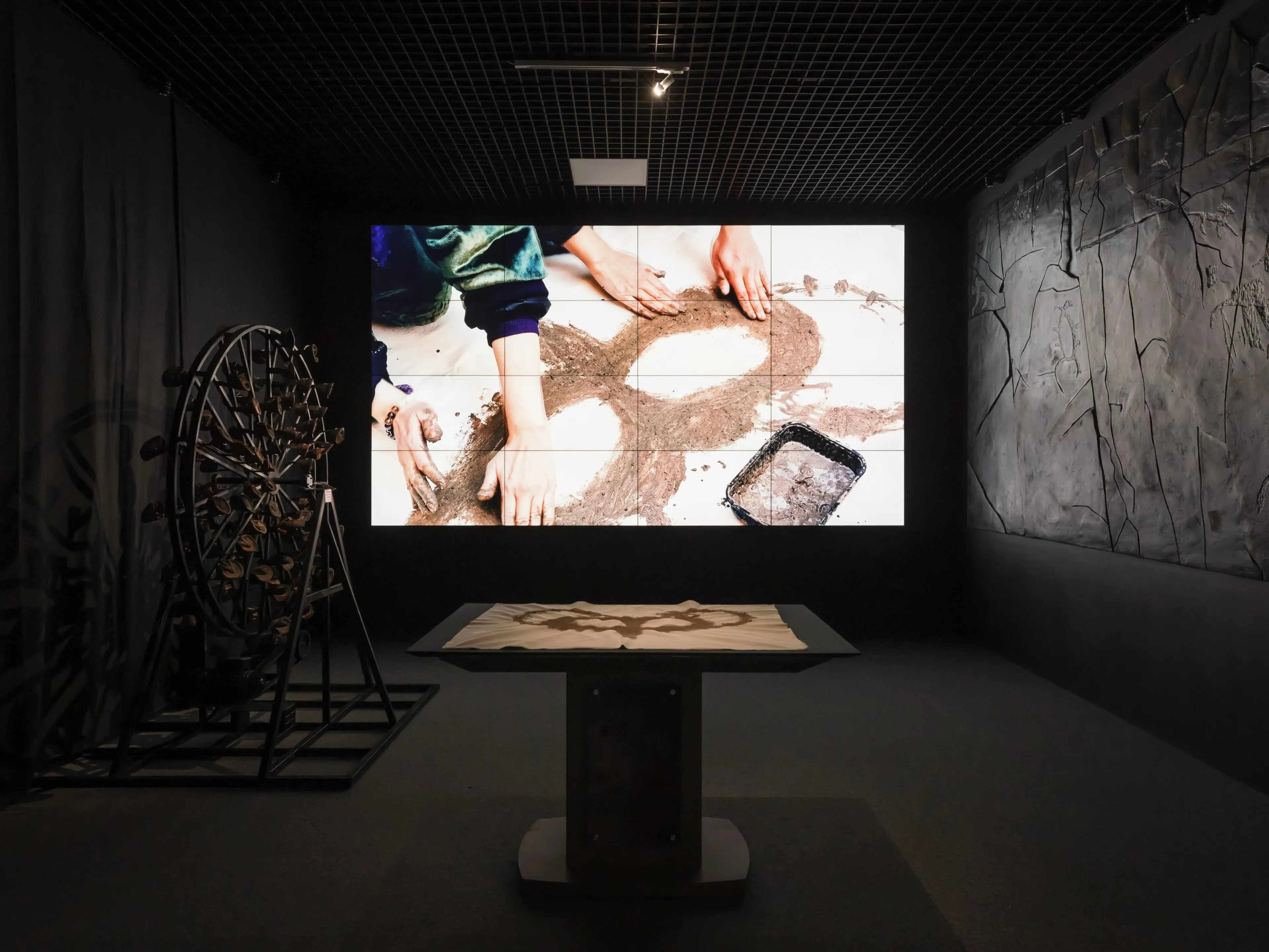 60-шы Венециялық биеннале тақырыбындағы көрме