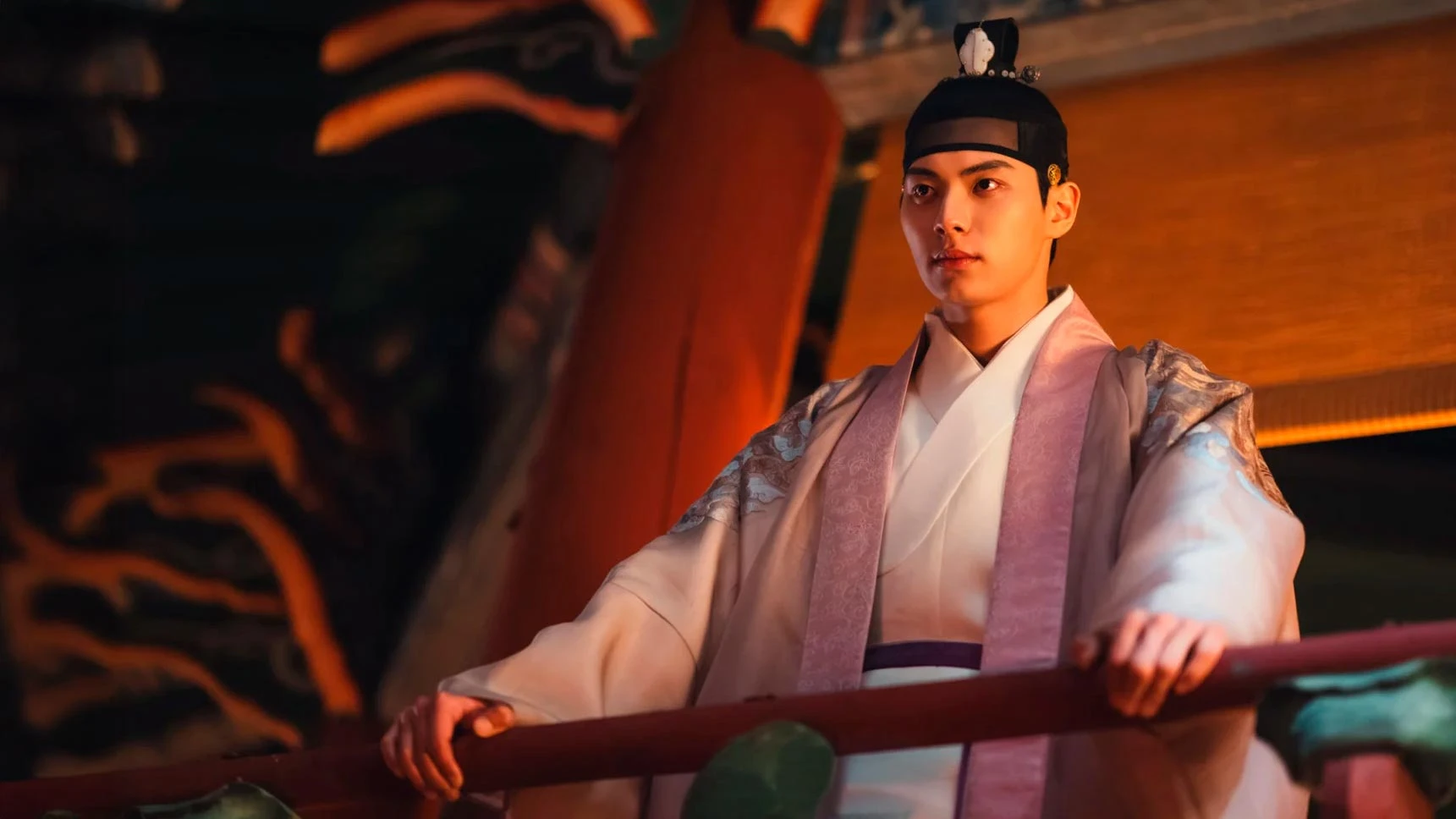 Кому мог не понравиться Ли Чхэ Мин в дораме «Приятного аппетита, Ваше Величество»? А вот и другие новые звезды, которые готовы покорить поклонников корейского кино| IMDb