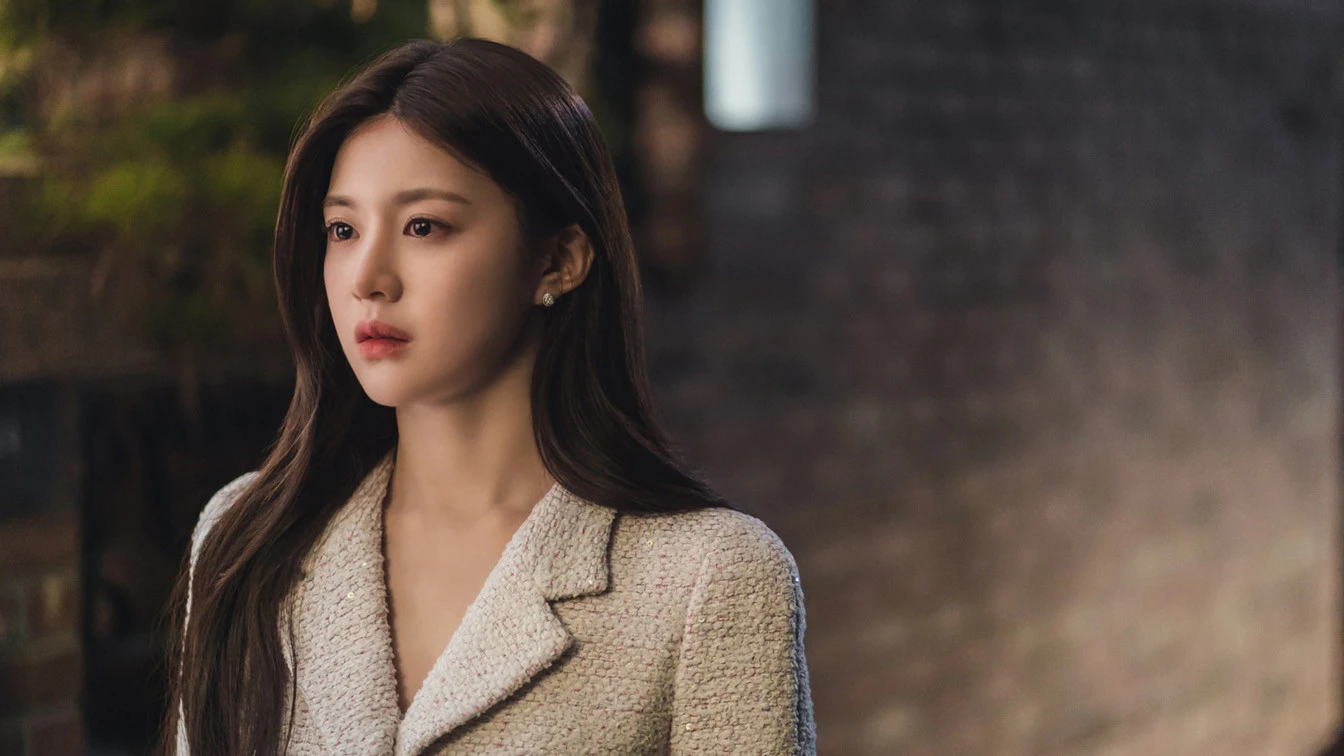 Новая королева фэнтези и реализма: в 2025 году Чо Ё Чжон заслуженно получила статус ведущей актрисы в медицинских, романтических комедиях и жанровых дорамах | IMDb