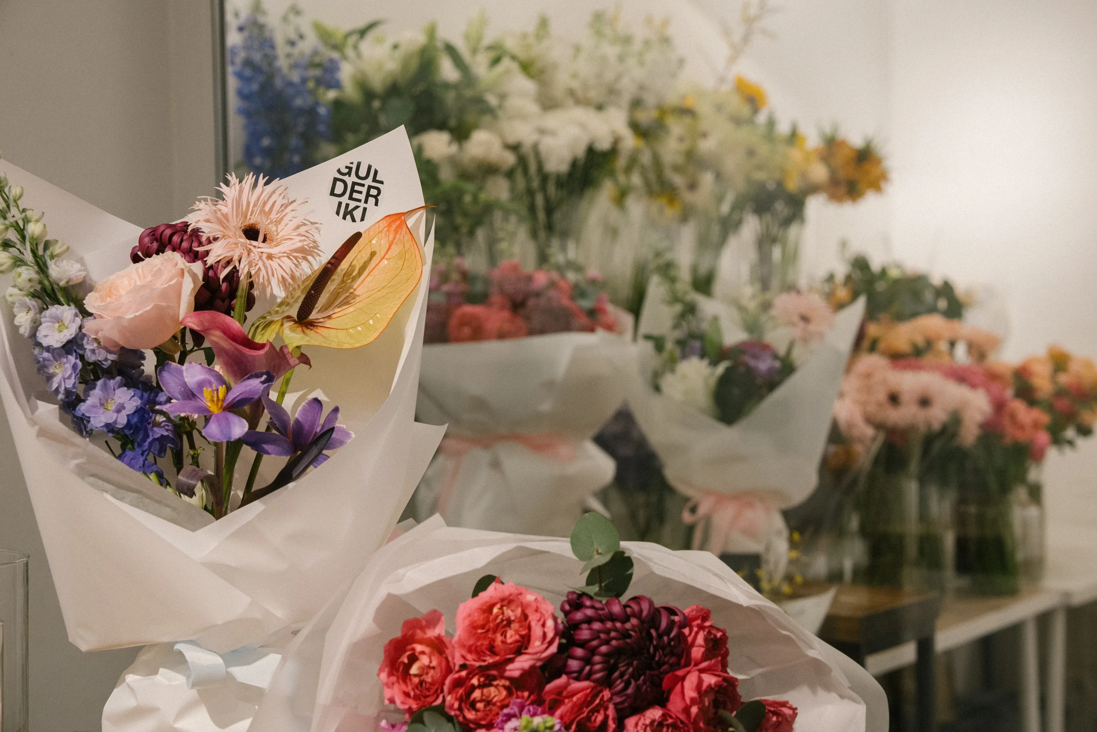 Где в Алматы найти самые стильные букеты?