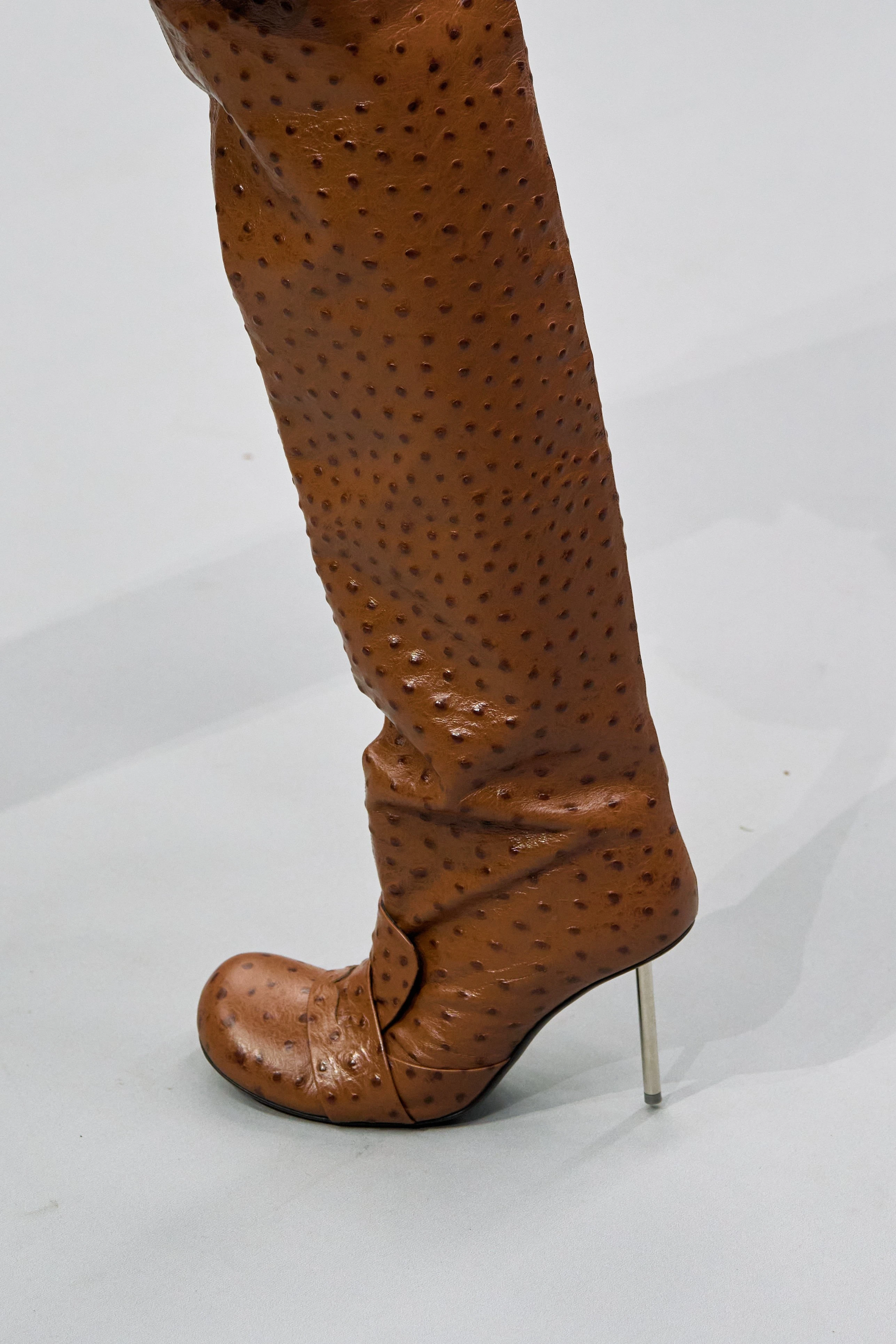 2025 жылғы күздің ең сәнді етіктері