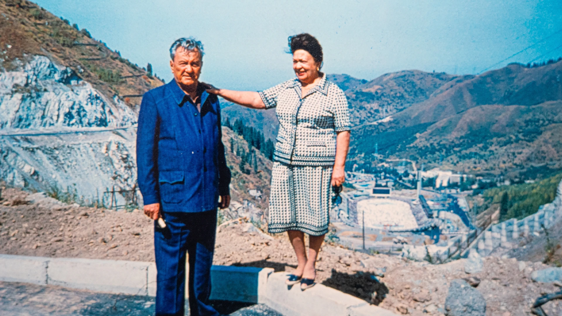 Дінмұхамед Қонаев пен Зухра Шәріпқызы | отбасылық мұрағаттан