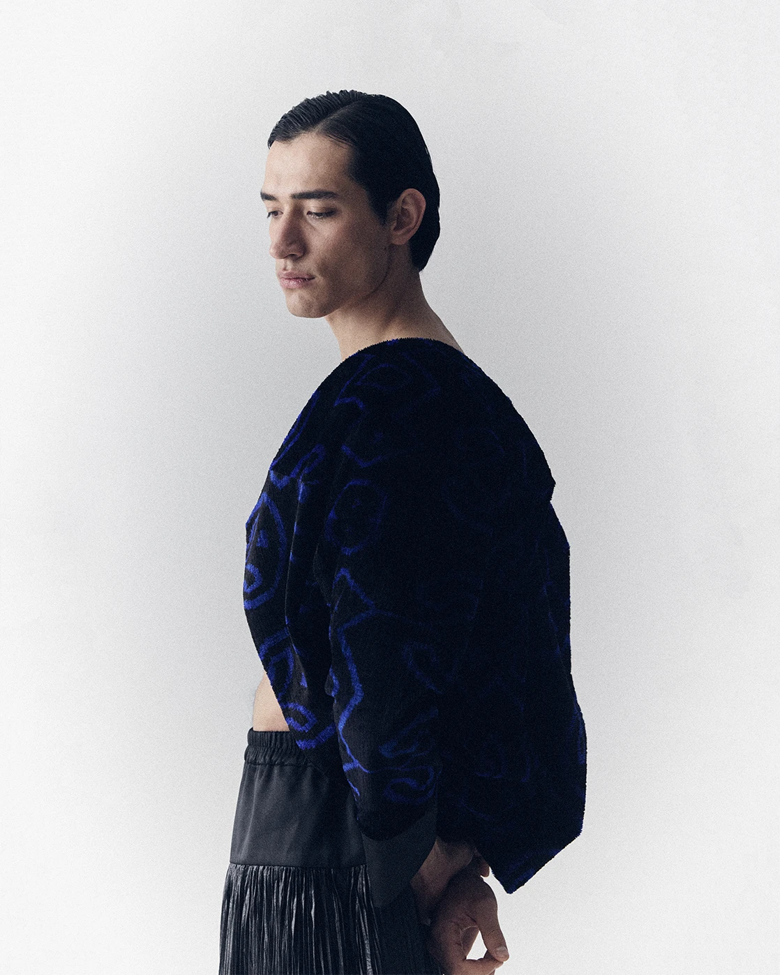 Жакет: TAIS & I, Teplo Store; брюки, мюли: Lali