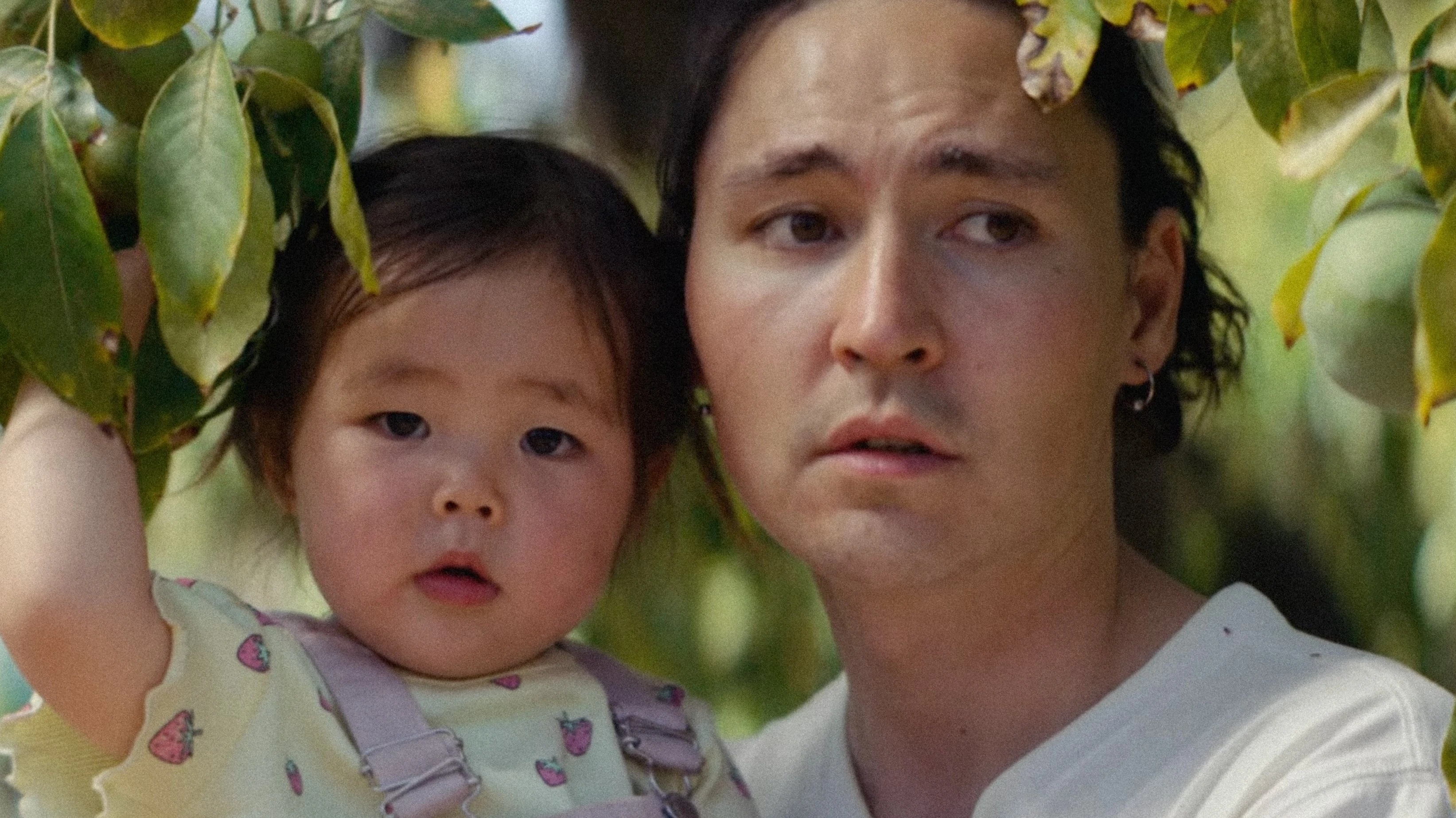 Off Hollywood: The Undocumented Journey of Hope фильмінен алынған кадр | Кинопоиск