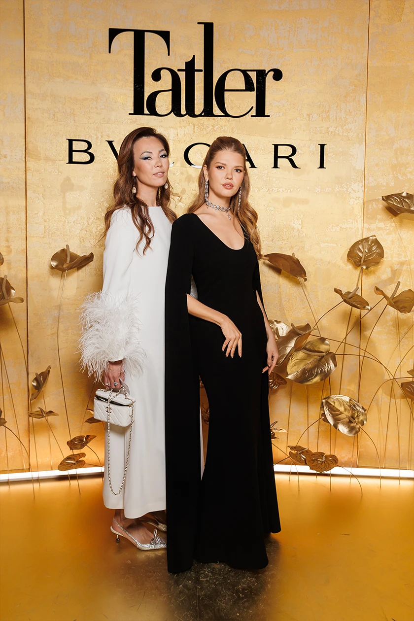 Райхан Ниязова, Карина Искакова