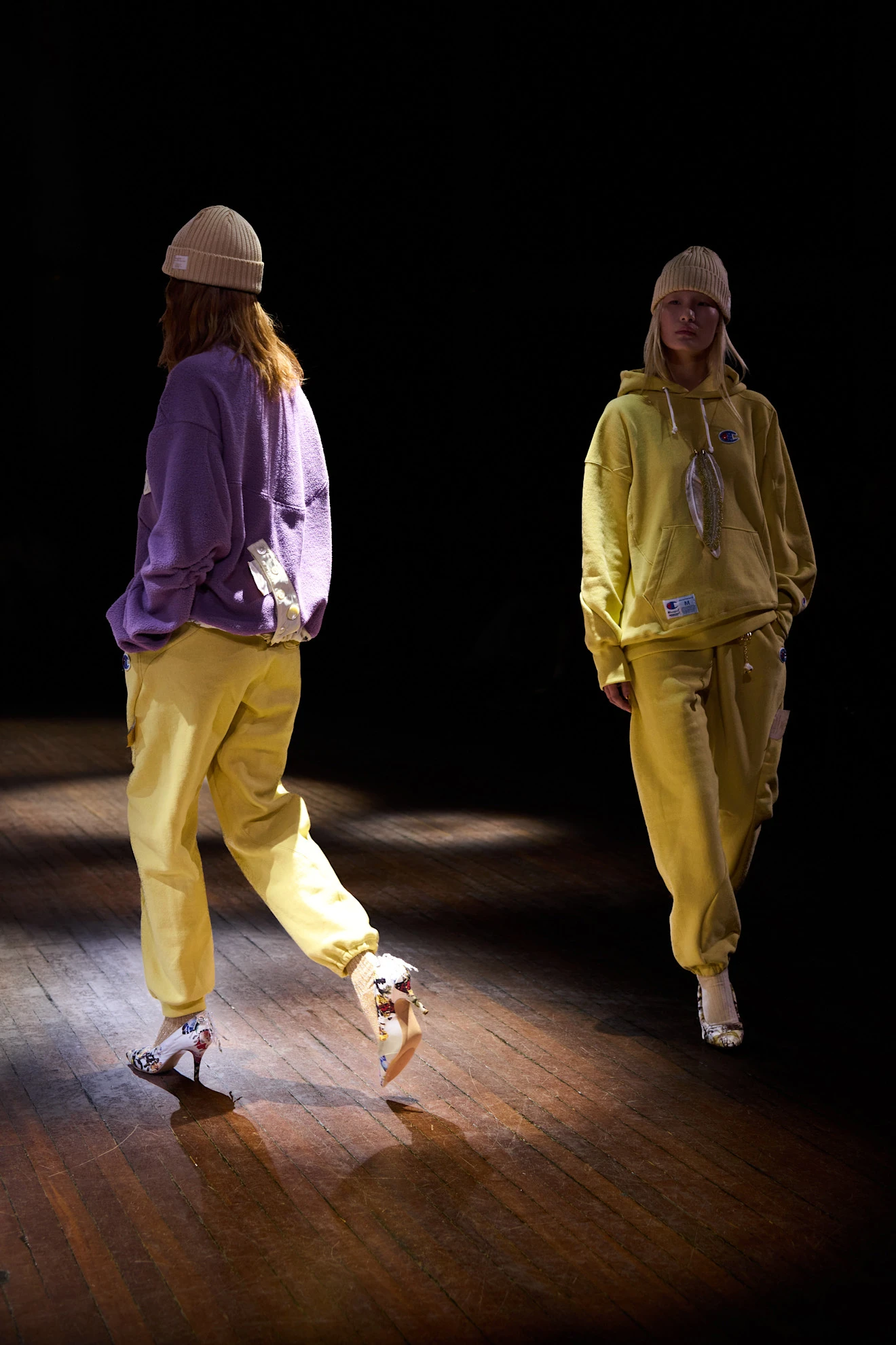 Гигантский лифчик и кринолины: самое интересное с первой половины Paris Fashion Week