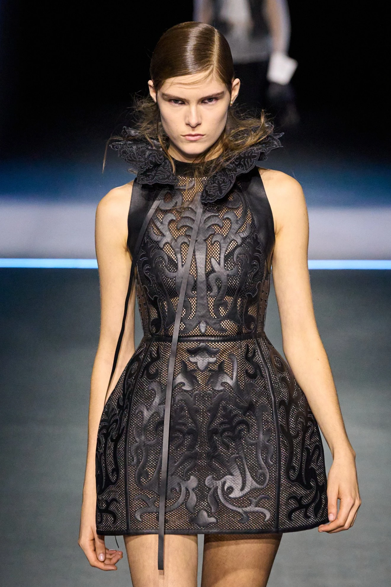 Гигантский лифчик и кринолины: самое интересное с первой половины Paris Fashion Week