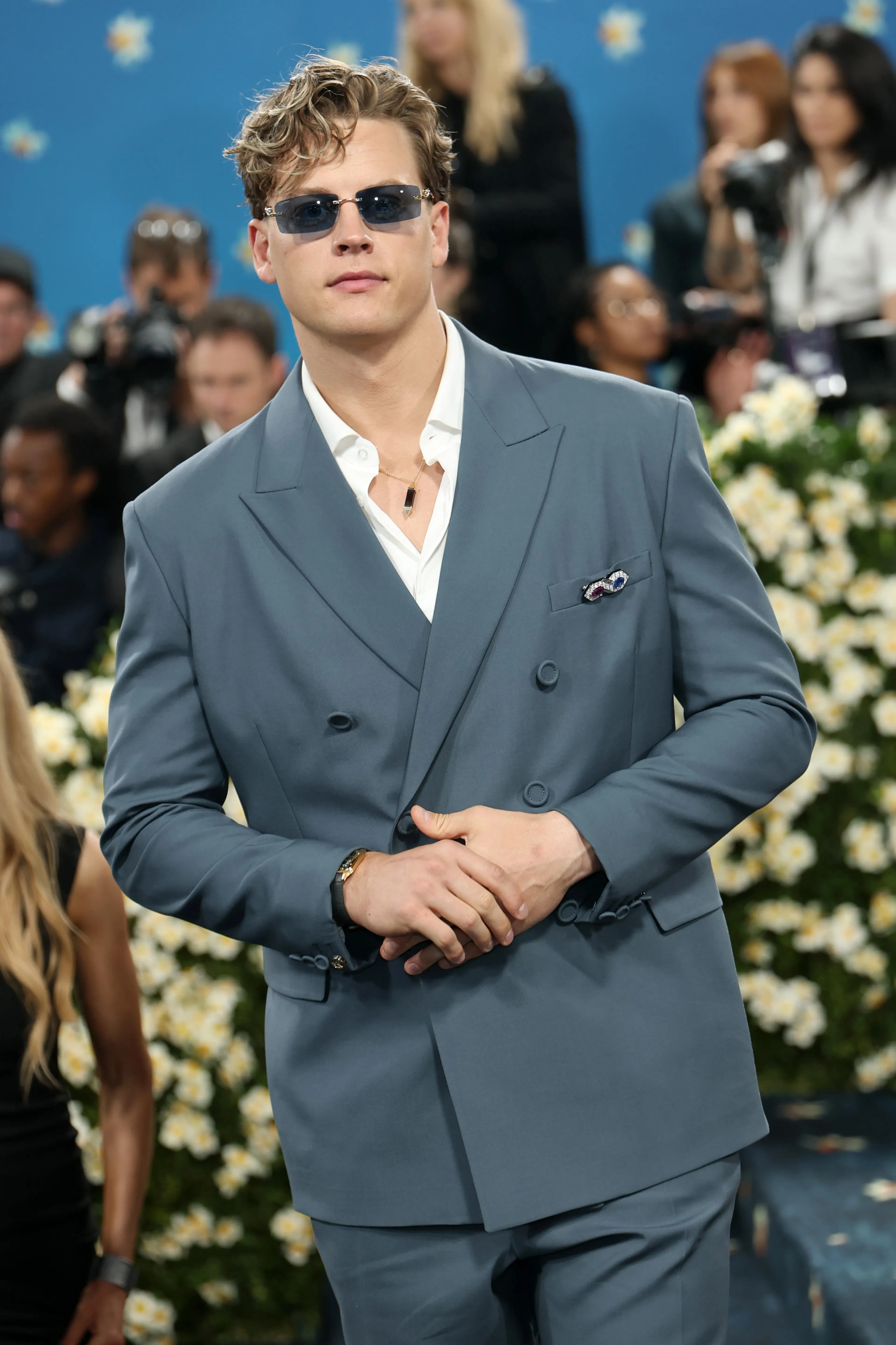 Panthèrede Cartier sunglasses | Cartier High Jewelry brooch | Les Berlingots de Cartier necklace | Cartier Santos-Dumont watch | Getty Images