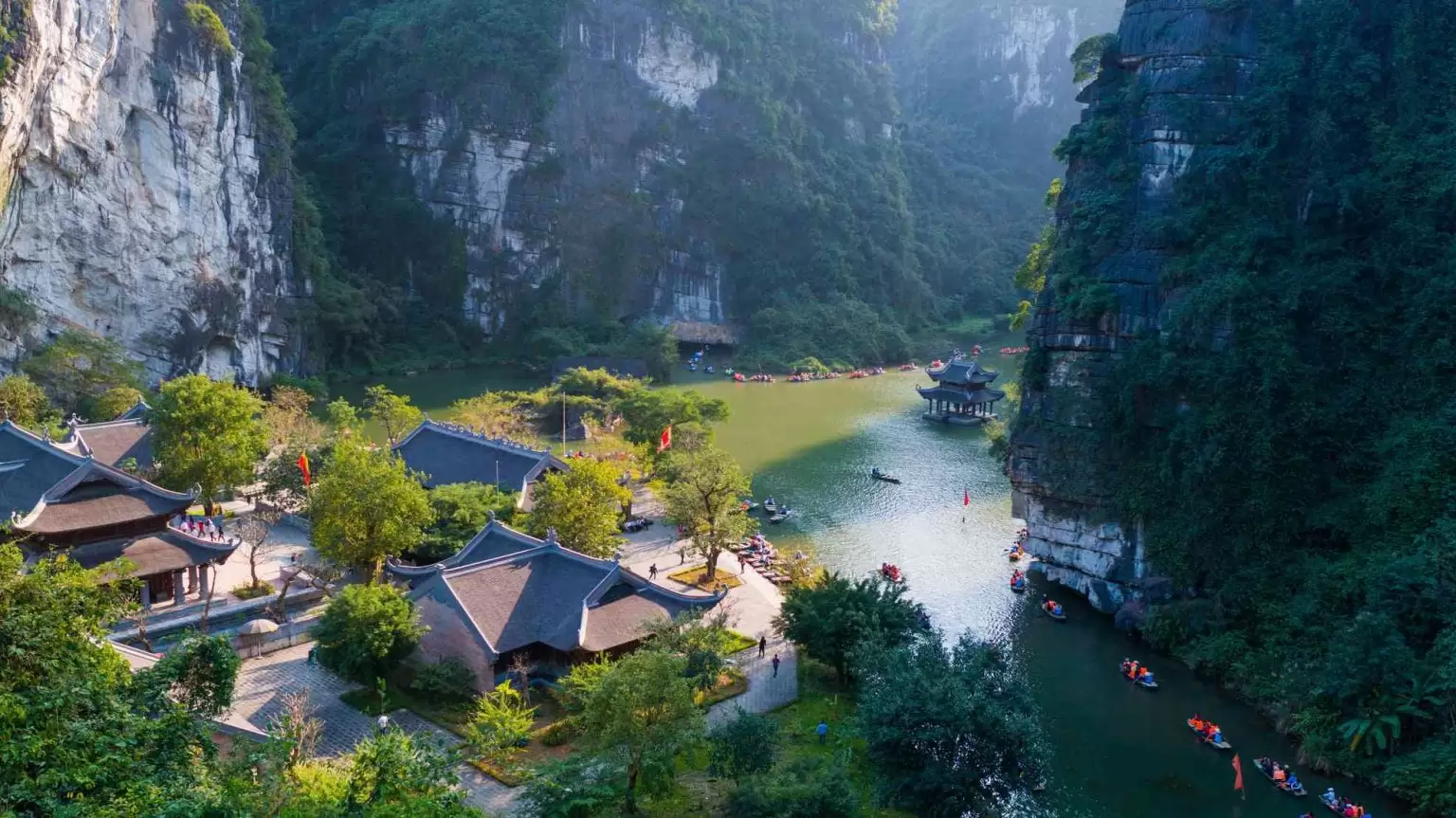 Instagram Jiva Hoa Lu Retreat