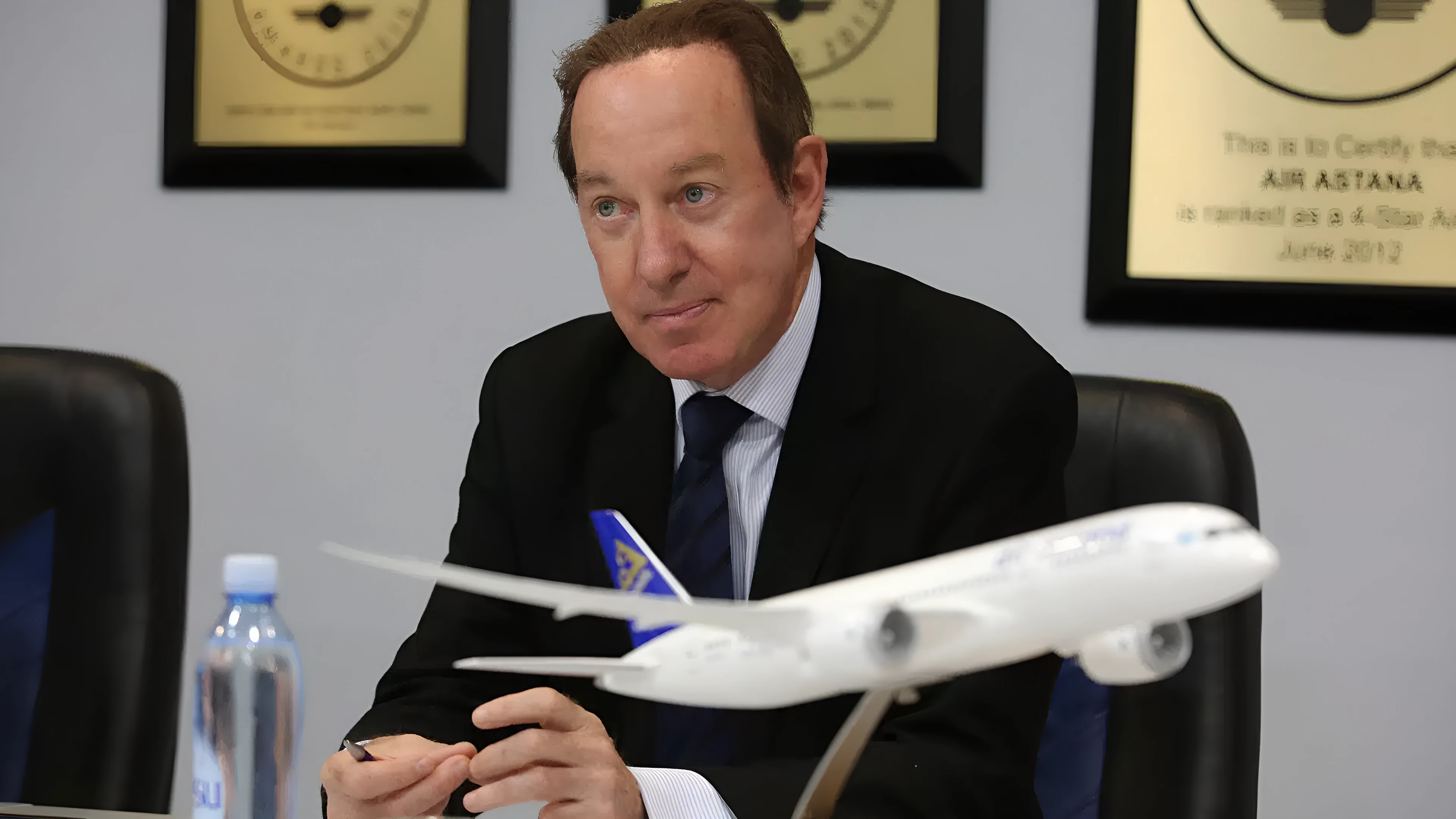 Питер Фостер | Air Astana