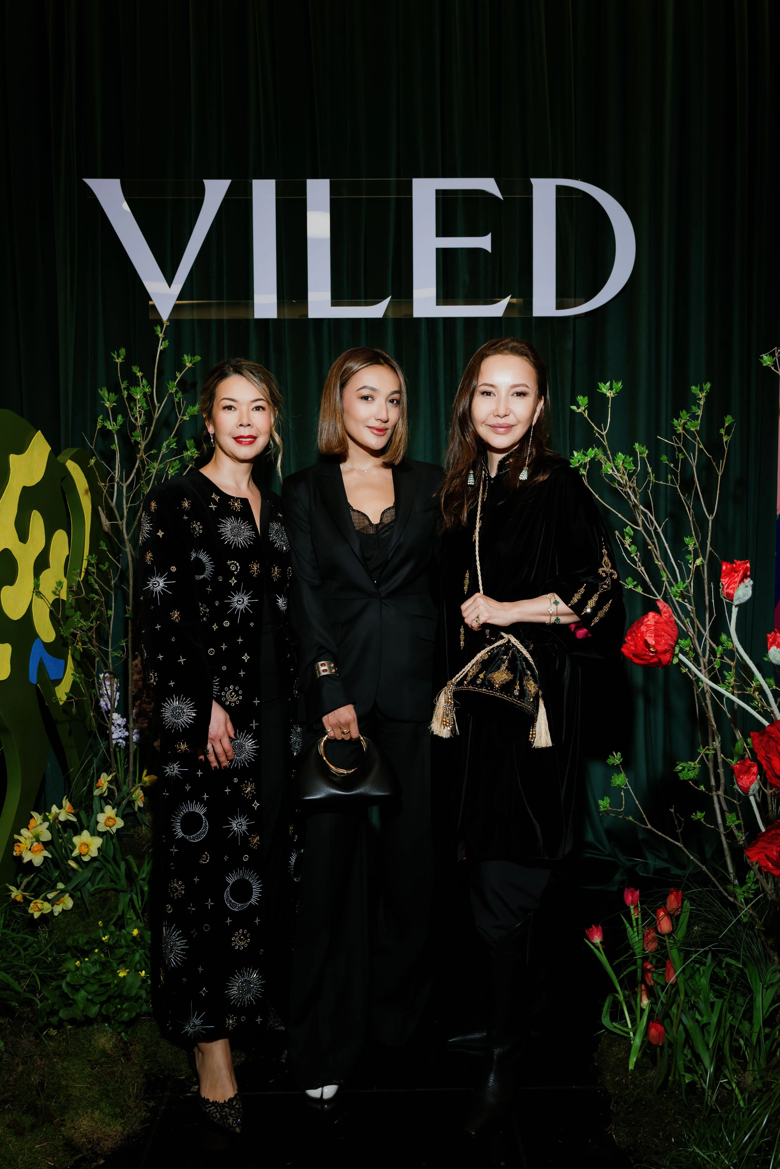 Данара Усманова, Зауре Розмат, Айнур Копбасарова