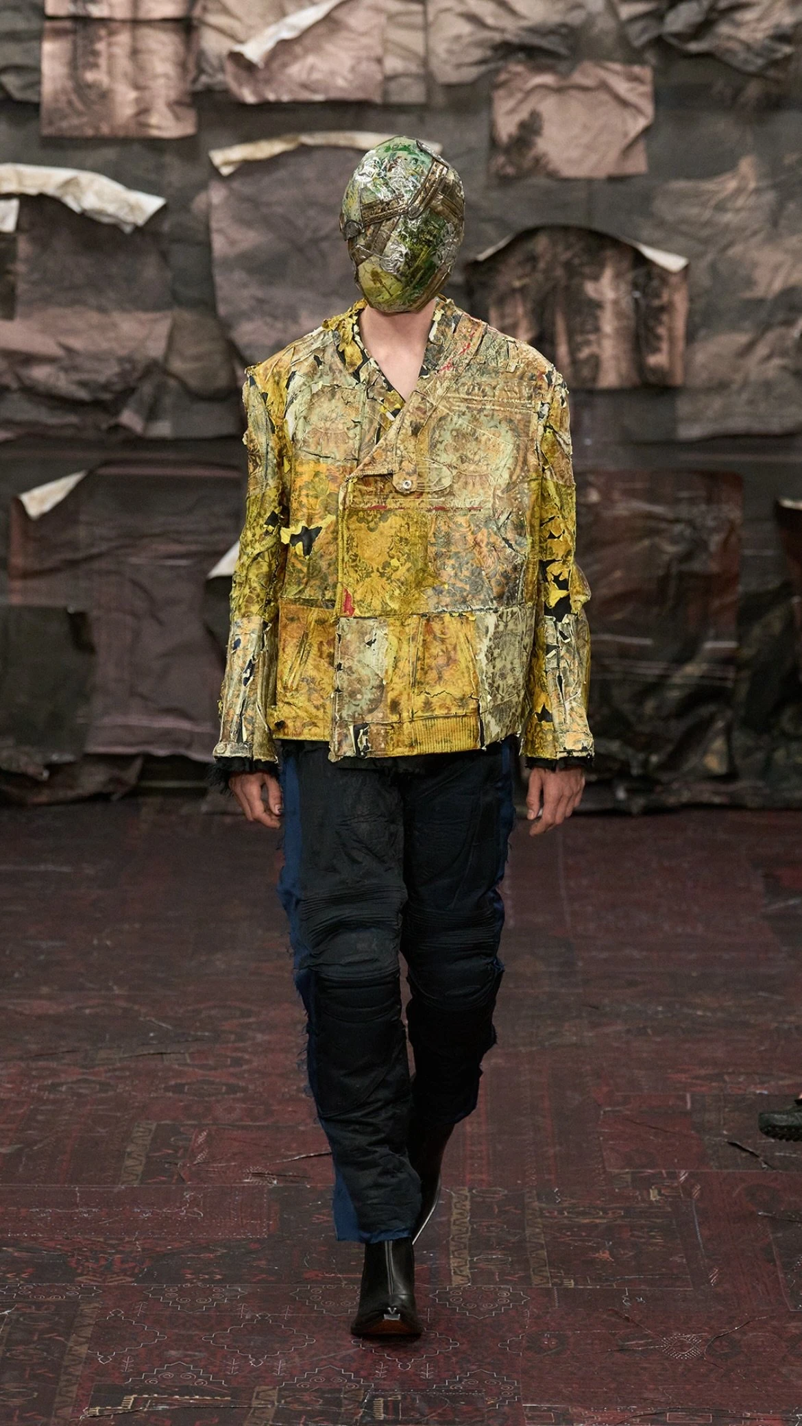 Ыдырау мен іріп-шіру: Maison Margiela-ның жаңа дәуірі