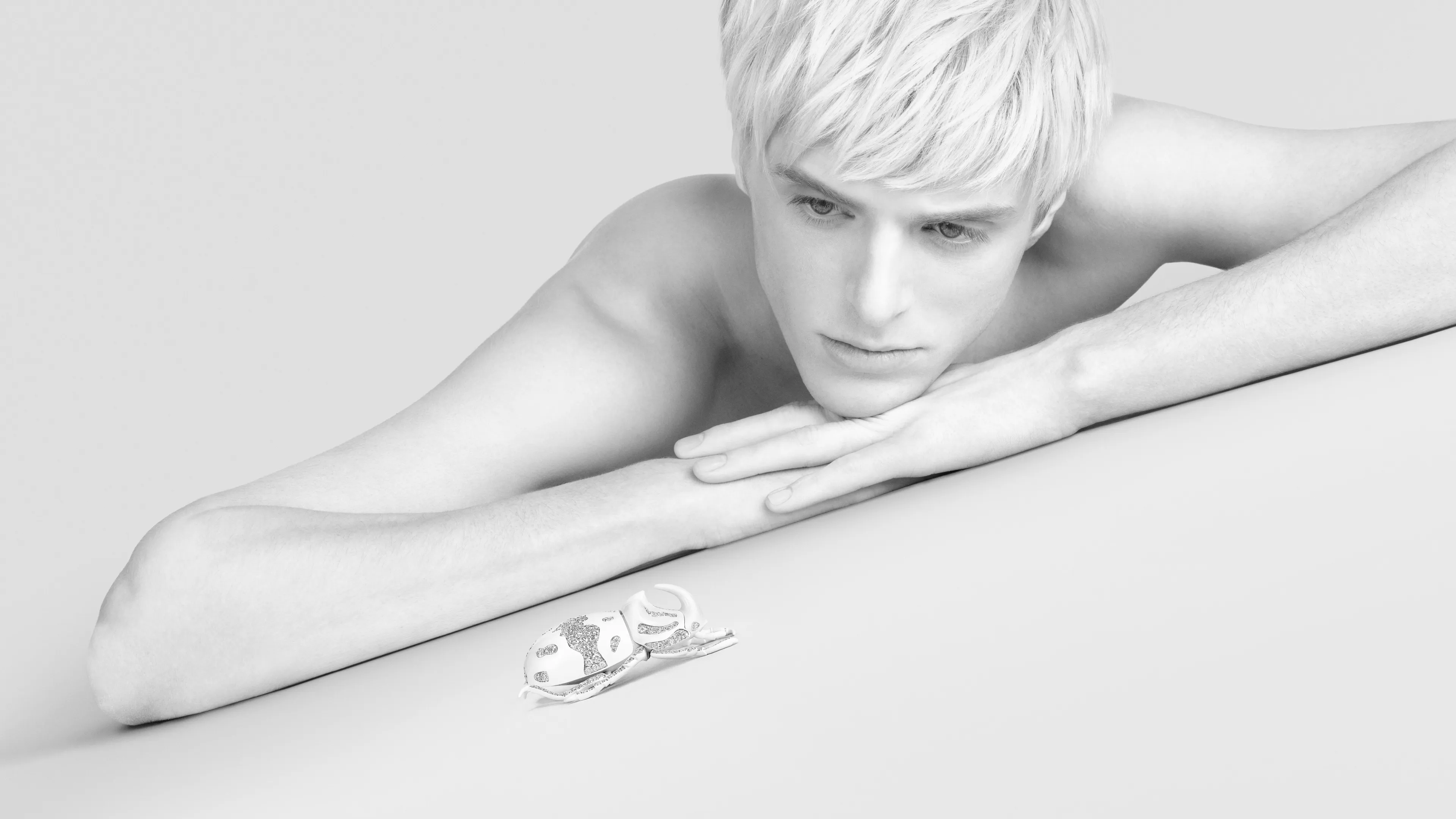 Алтыдан бірге дейін: Boucheron ұсынған жаңа Impermanence топтамасы