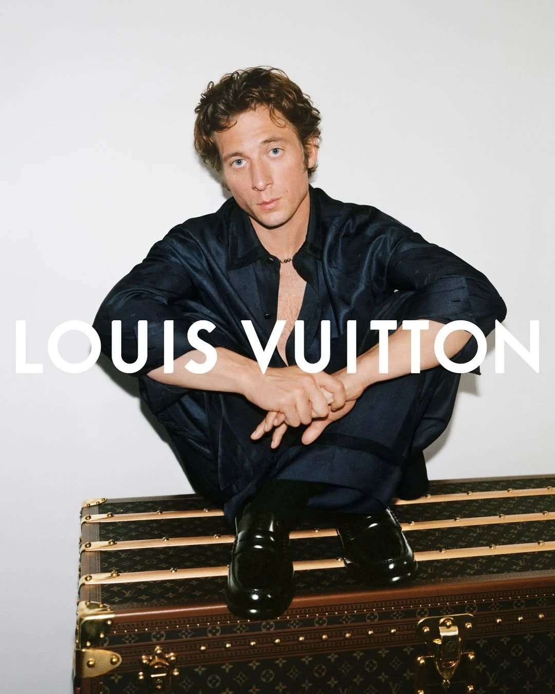 Instagram @louisvuitton